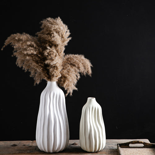Decorative ceramic vase Bowlift