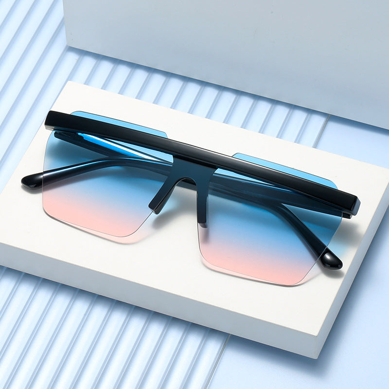 Ladies fashionable sunglasses Bowlift