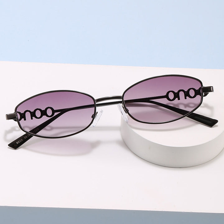 Fashionable Sunglasses in Elegant Oval Design Bowlift