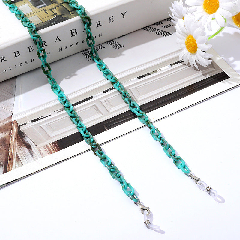 Fashionable necklace with clip clasp Bowlift