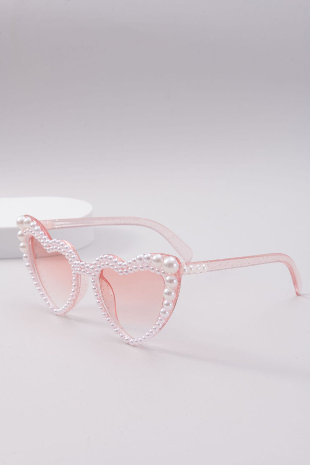Women’s Designer Sunglasses with Pearl Frame by Bowlift