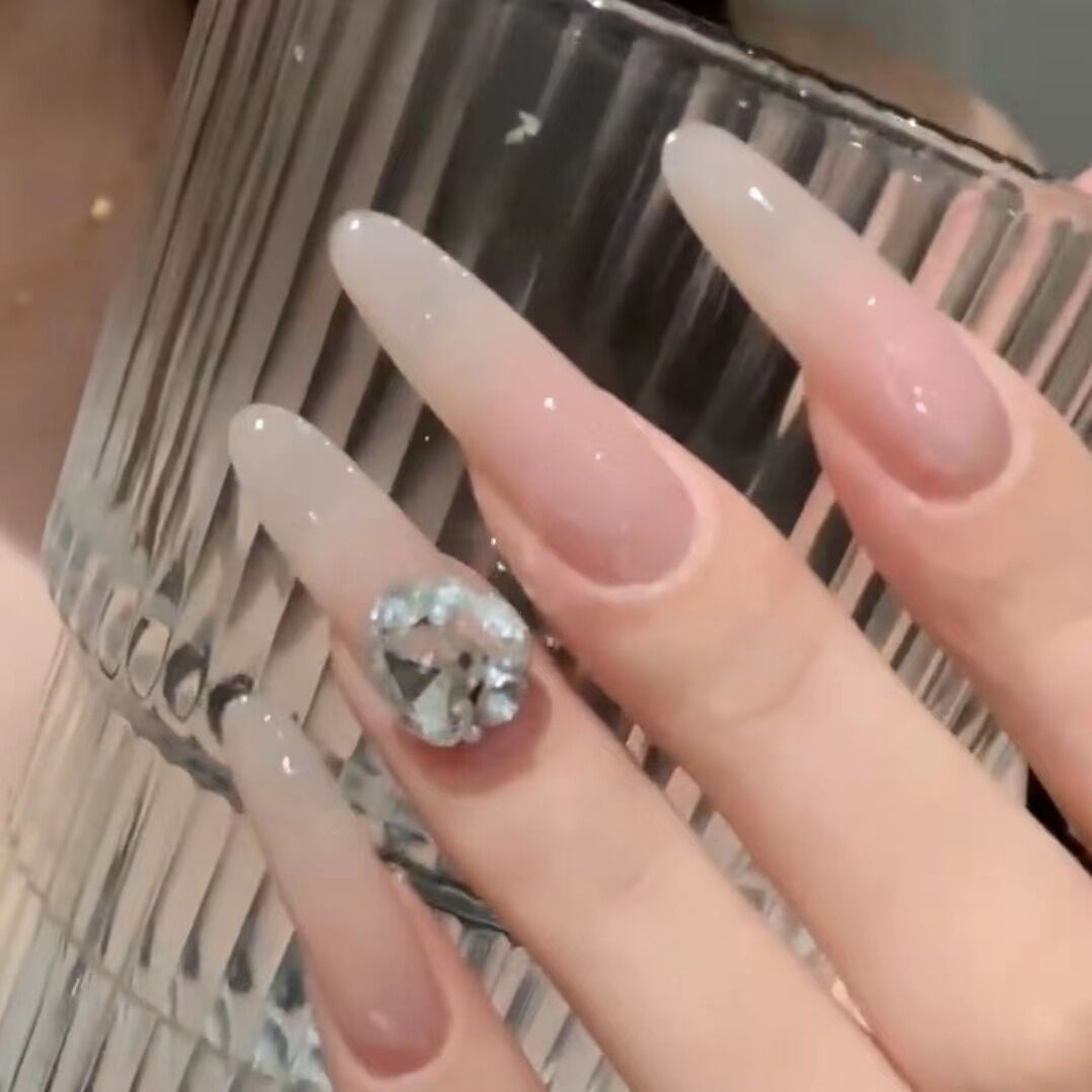Ombre Stiletto Press-On Nail Extensions Bowlift