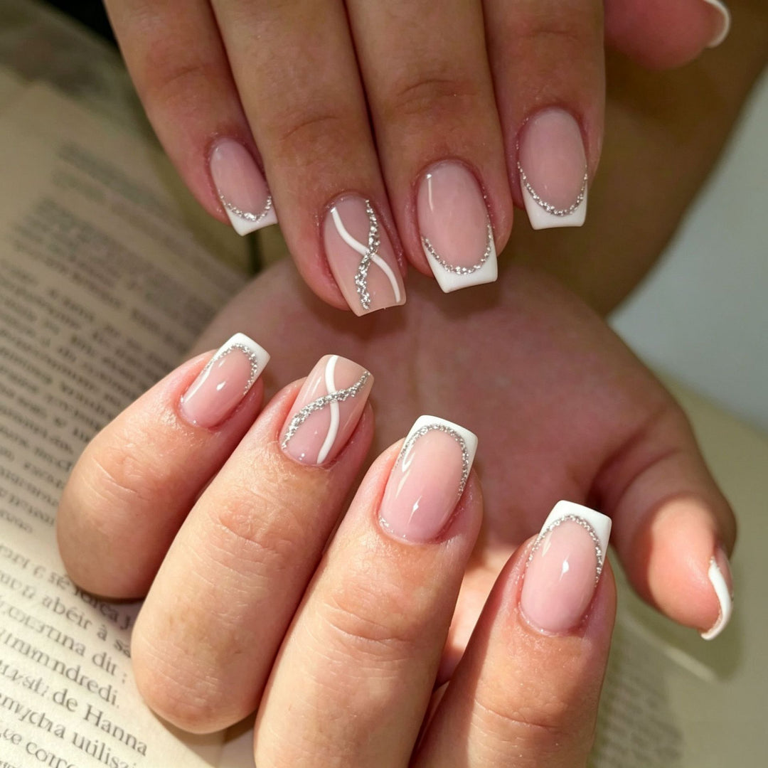 Glamorous Nail Art Kit Bowlift