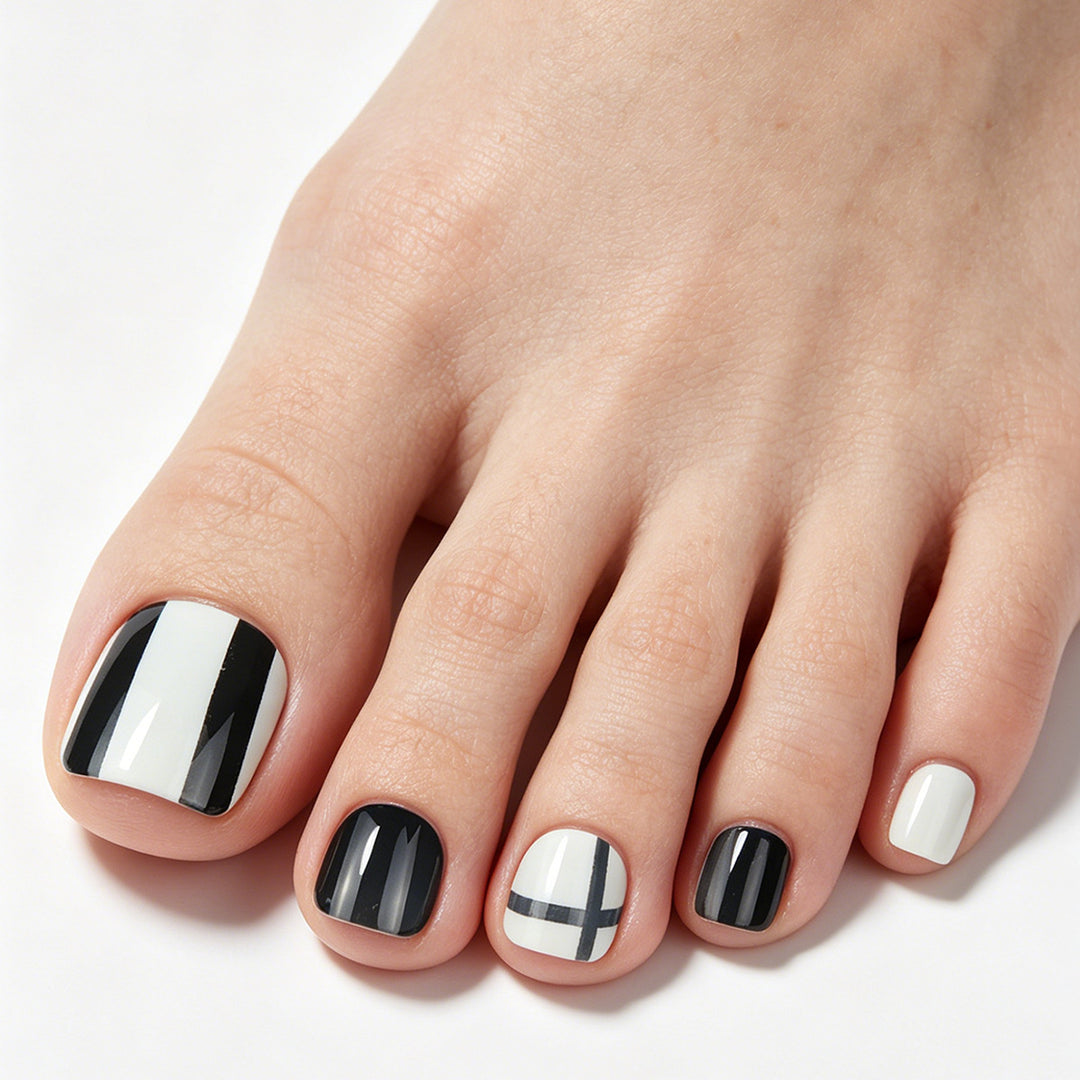 Artistic Geometric Nail Art Bowlift