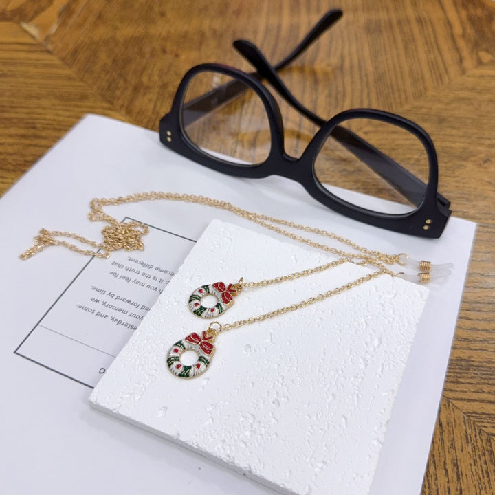 Festive Christmas Tree Eyewear Chain Bowlift