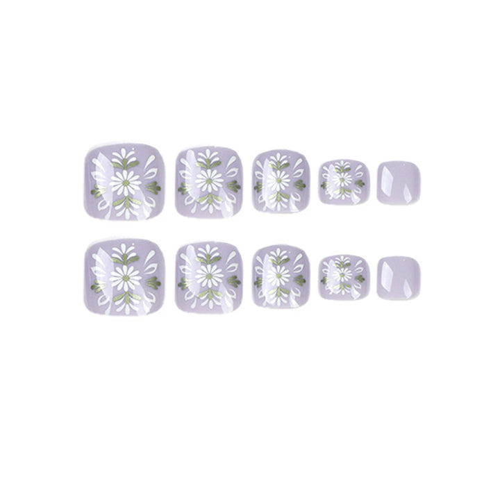 Artistic toenail design with elegant floral design Bowlift