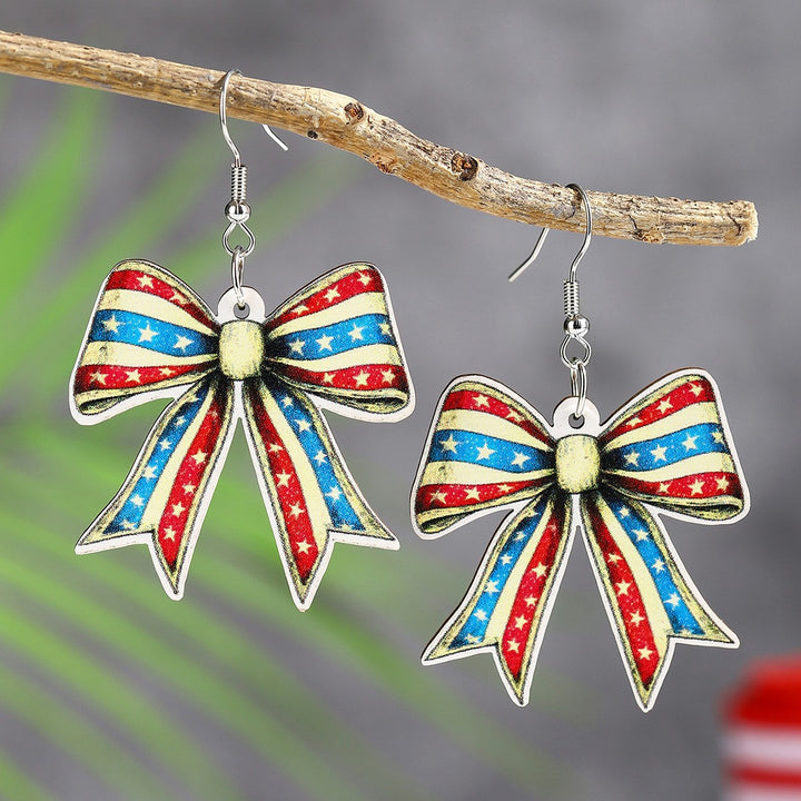 Women's handmade acrylic earrings can holder with patriotic flag motif and fish hook closure Bowlift