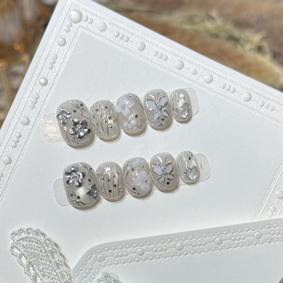 Decorative Press-On Nail Art Set with Floral and Star Accents Bowlift