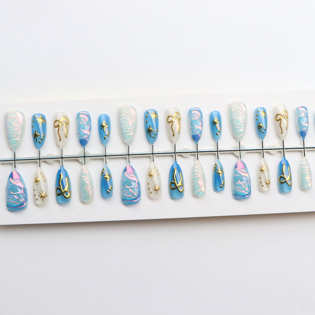 Artistic Nail Art Set with Metallic Accents Bowlift