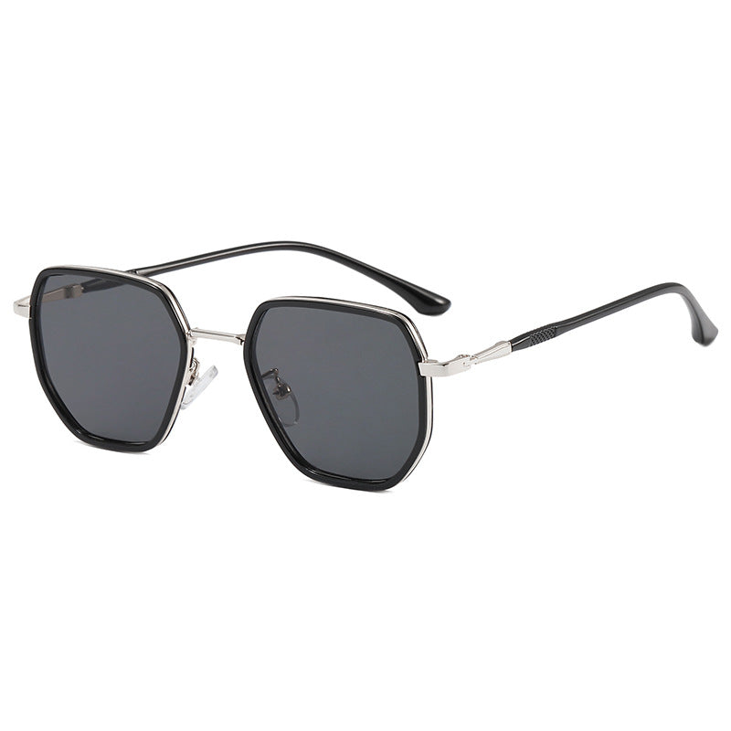 Women geometric sunglasses with elegant lens design Bowlift
