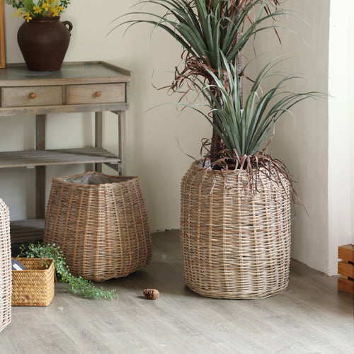 Rustic wicker basket Bowlift