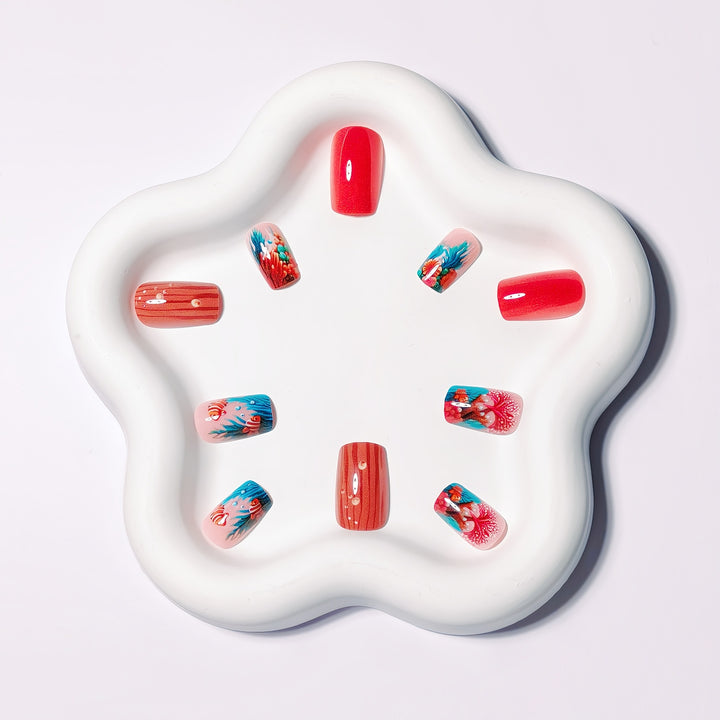 Artistic Underwater-Themed Nail Art Bowlift