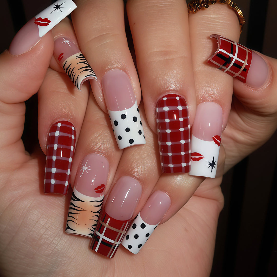 Decorative Long Press-On Nail Art Tips Bowlift