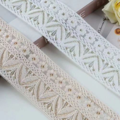 Elegant and Playful Lace Trim Bowlift