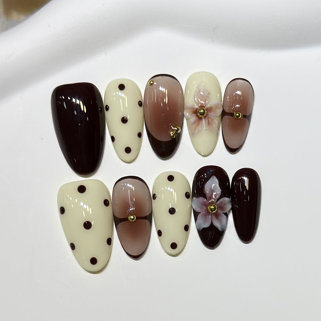 Elegant Floral Stiletto Nail Art Set Bowlift