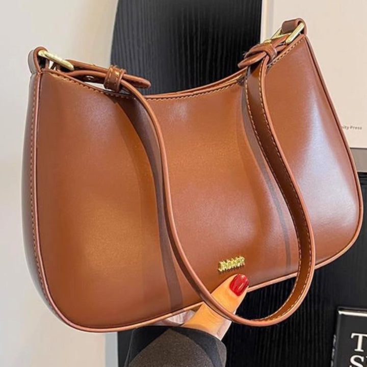 Sleek Minimalist Handbag Bowlift
