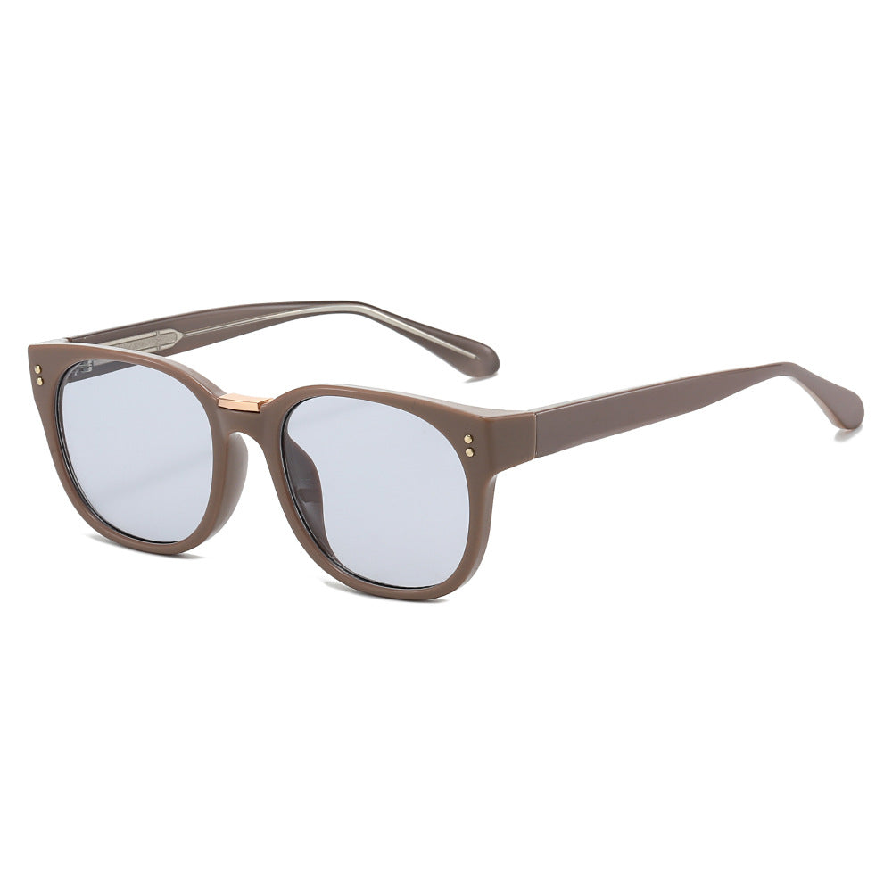 Women's fashionable sunglasses with transparent frame and elegant details Bowlift