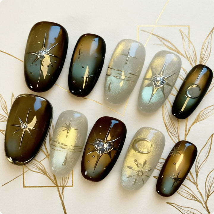 Glamorous artificial nails with sparkling star design Bowlift