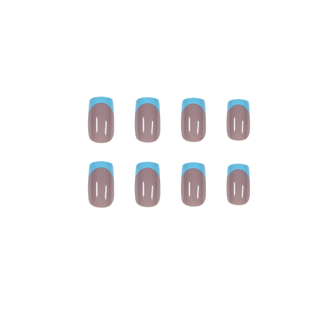Artificial nails with creative French tip design Bowlift