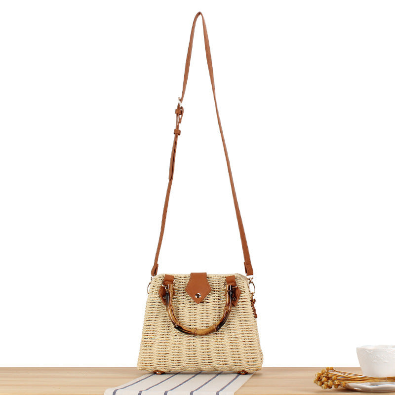 Handbag with Modern Woven Design and Adjustable Shoulder Strap Bowlift