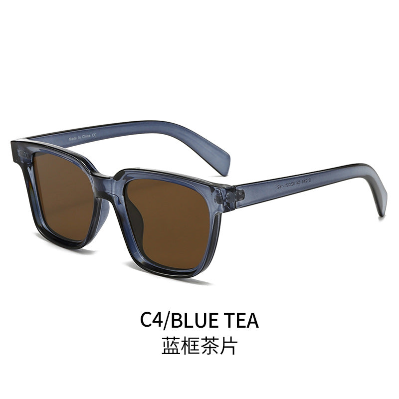 Women's elegant square sunglasses with UV protection and sturdy frame Bowlift