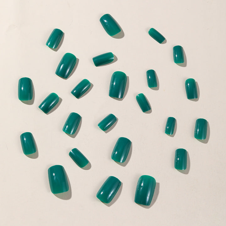 Glossy Nail Art Extensions Bowlift