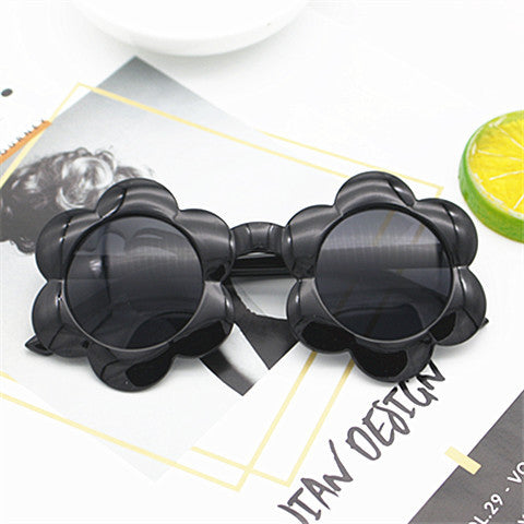 Women's sunglasses in playful floral pattern Bowlift