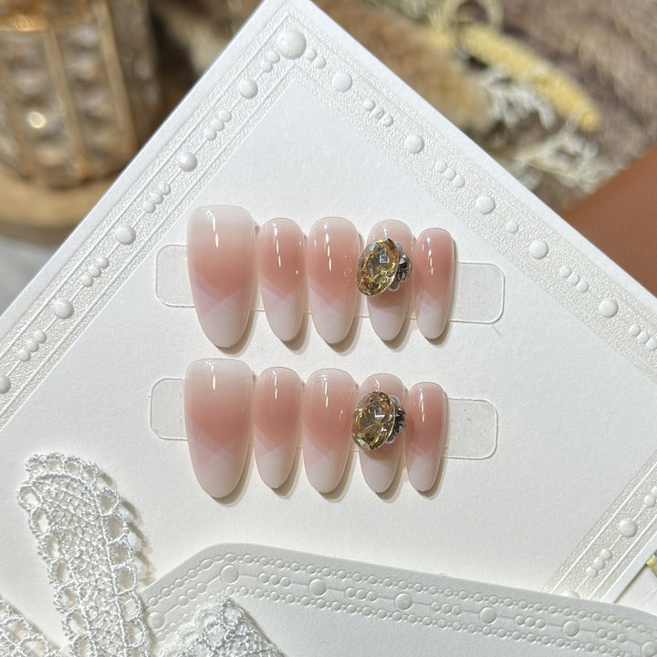 Stylish Press-On Nail Set with Gemstone Accent Bowlift