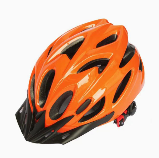 High-Performance Cycling Helmet Bowlift