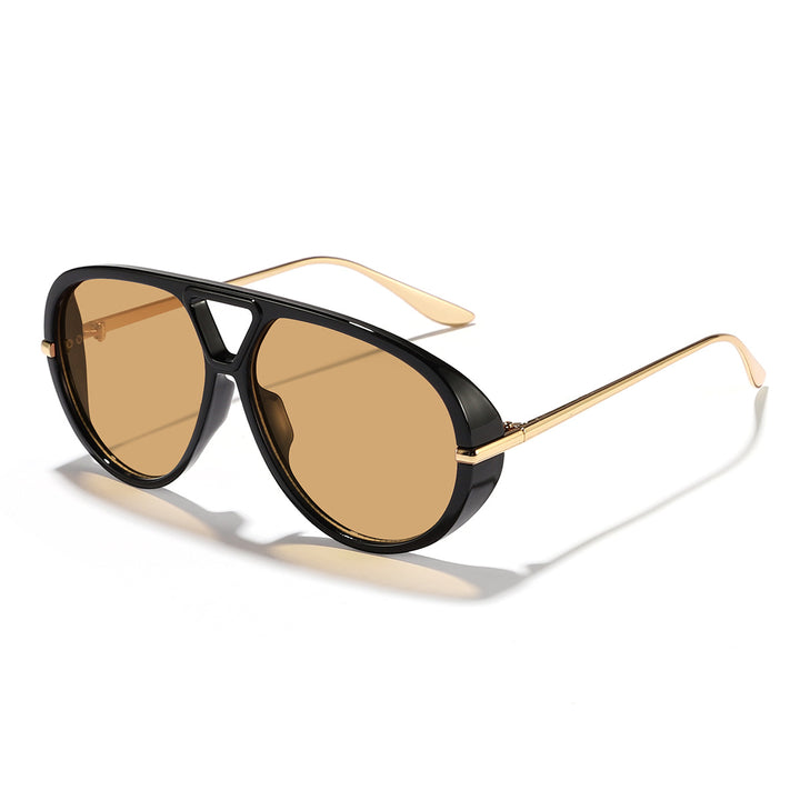 Ladies sporty sunglasses in striking pilot style Bowlift