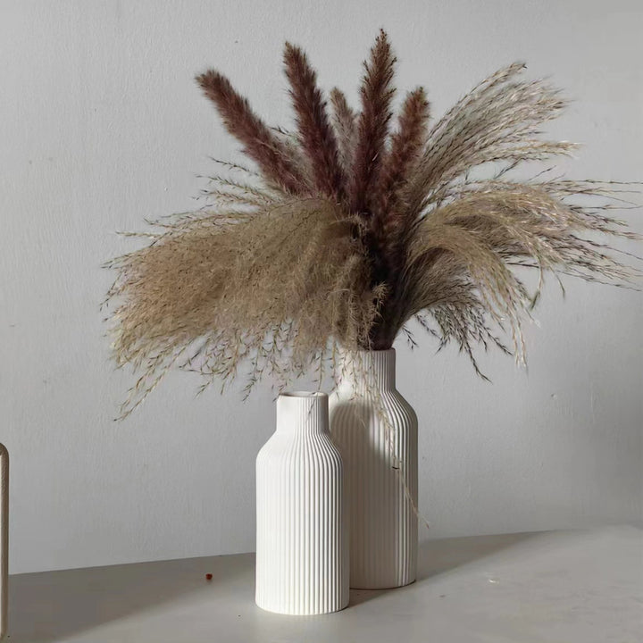 Chic Ribbed Ceramic Vase