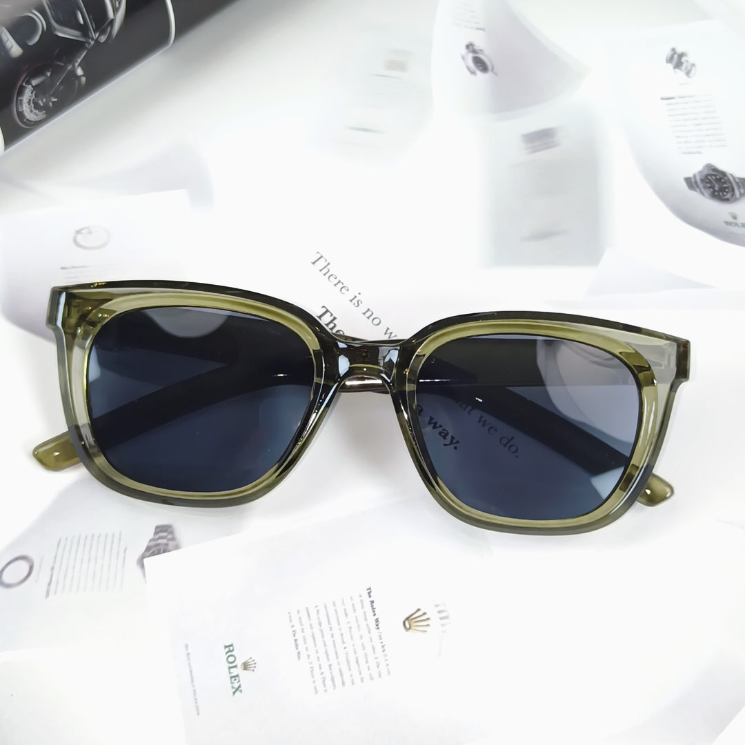 Women's Cat-Eye Sunglasses with Trendy Design Bowlift