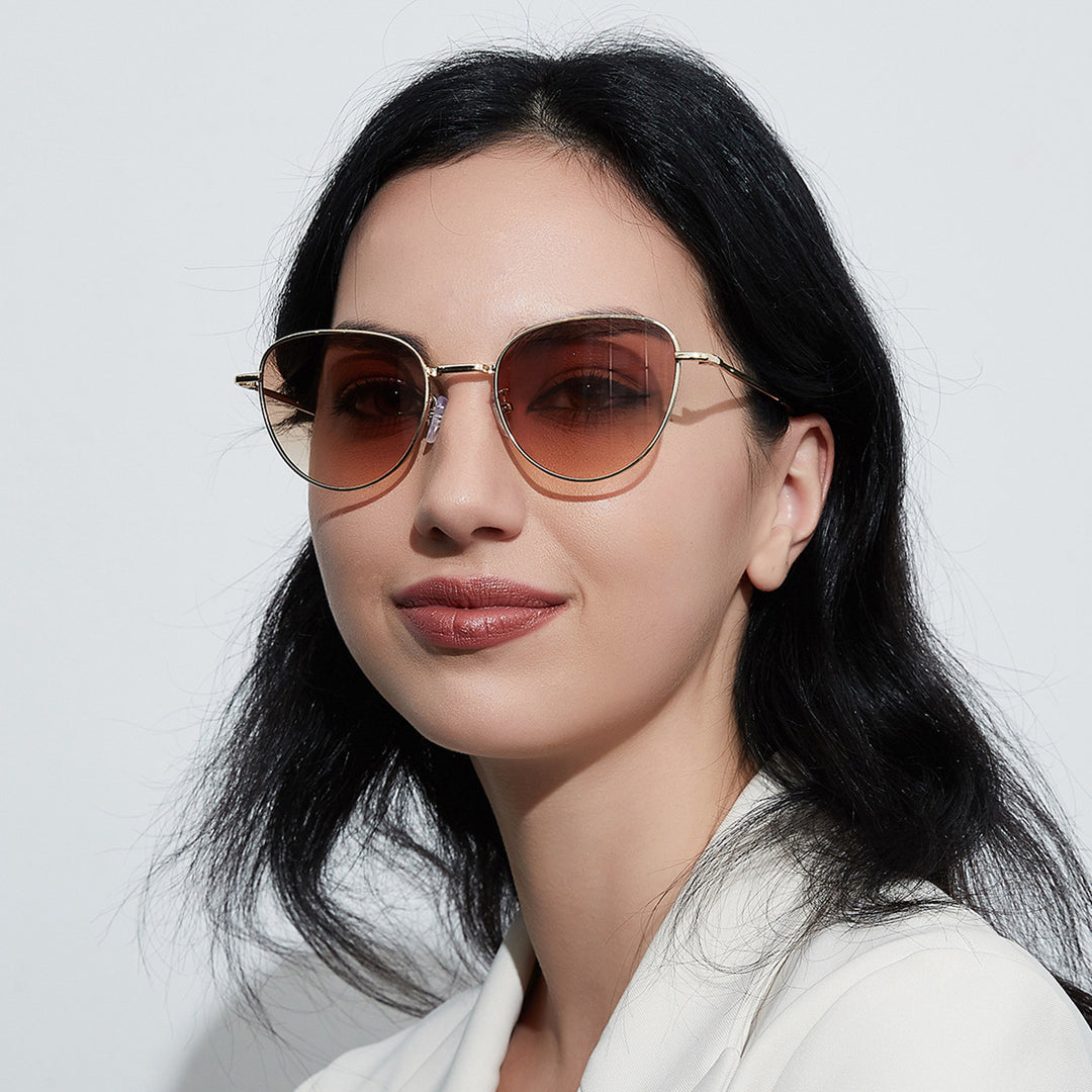 Women’s fashionable sunglasses with delicate metal frame Bowlift