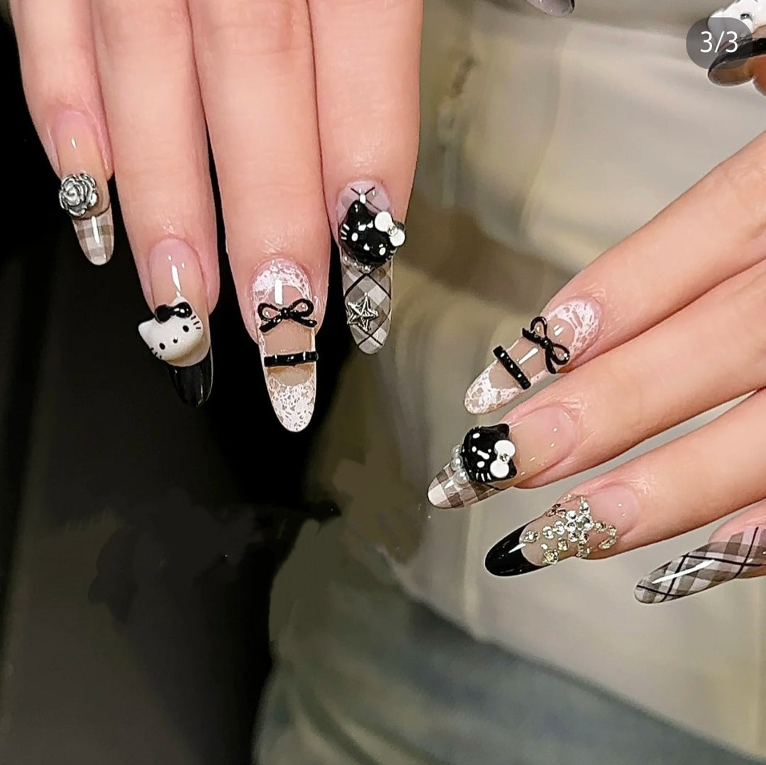 Artistic Character-Embellished Press-On Nails Bowlift