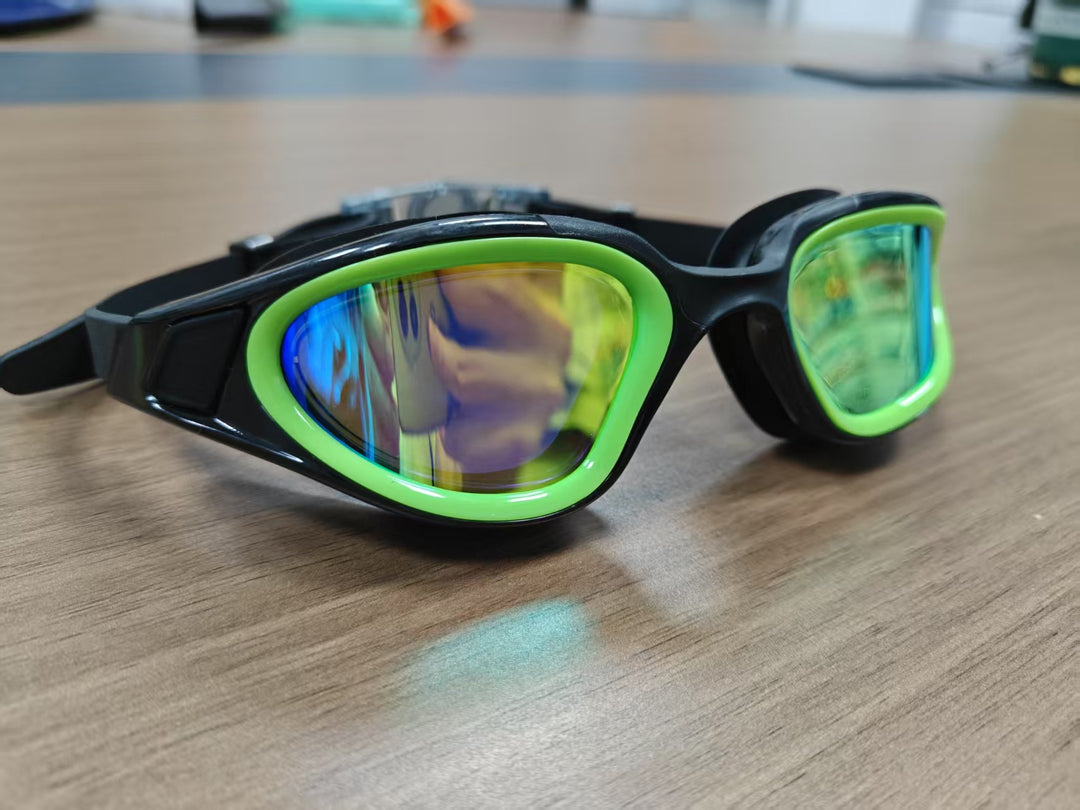 Swimming goggles Bowlift
