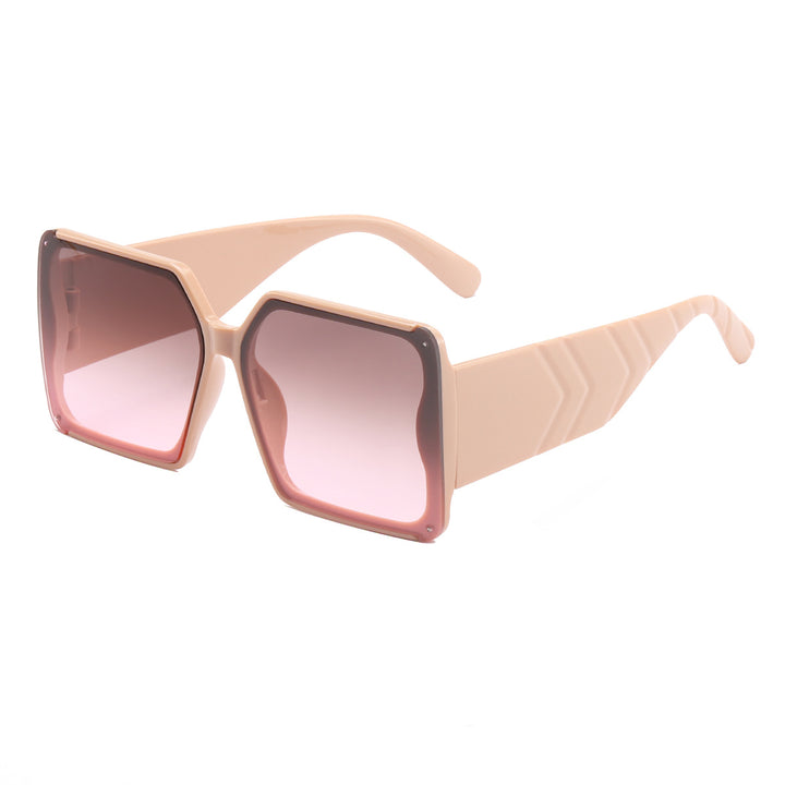 Women oversized sunglasses in trendy leopard print Bowlift