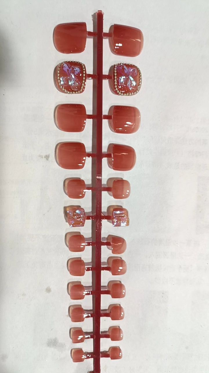 Decorative Diamond-Accent Press-On Nail Set Bowlift