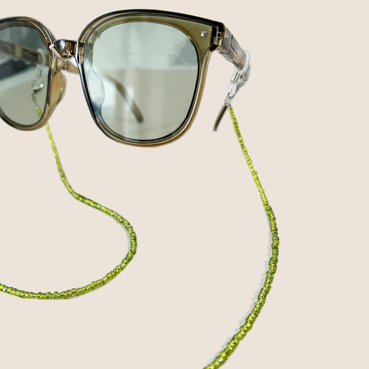 Elegant Eyewear Retainer Chain Bowlift