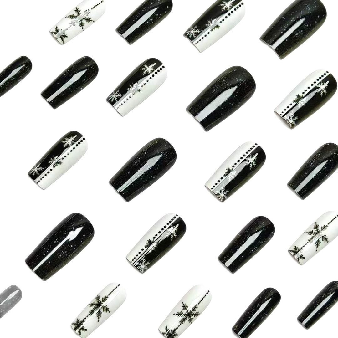 Elegant Winter Snowflake Nail Art Bowlift