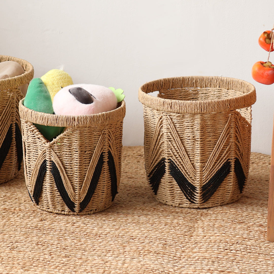Decorative basket with graphic pattern Bowlift