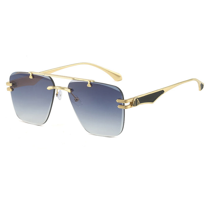 Women’s designer sunglasses in an extravagant frame Bowlift