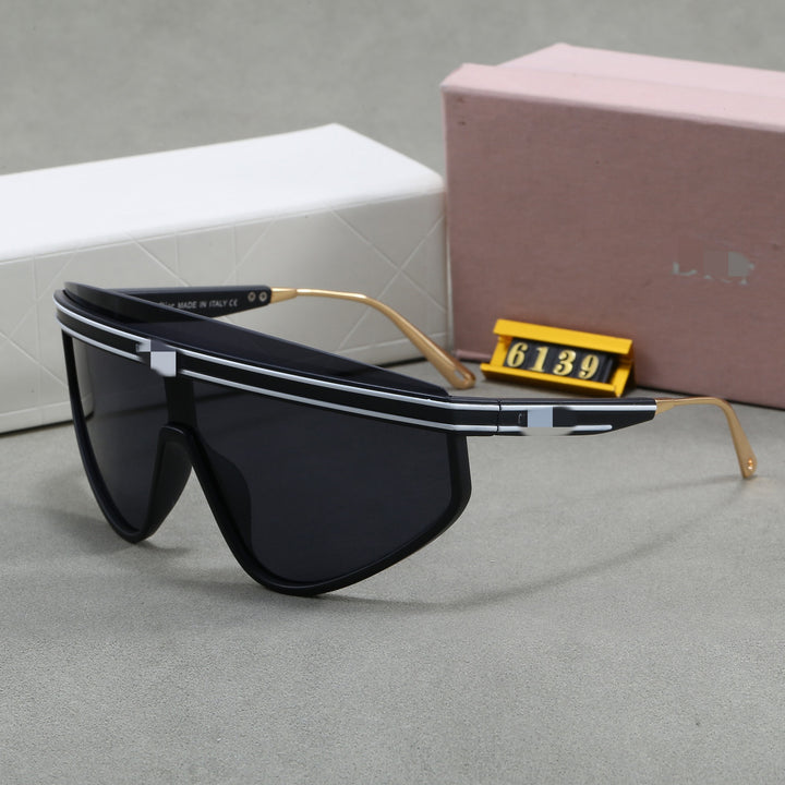 Ladies Cat-Eye Sunglasses with Modern Design Bowlift