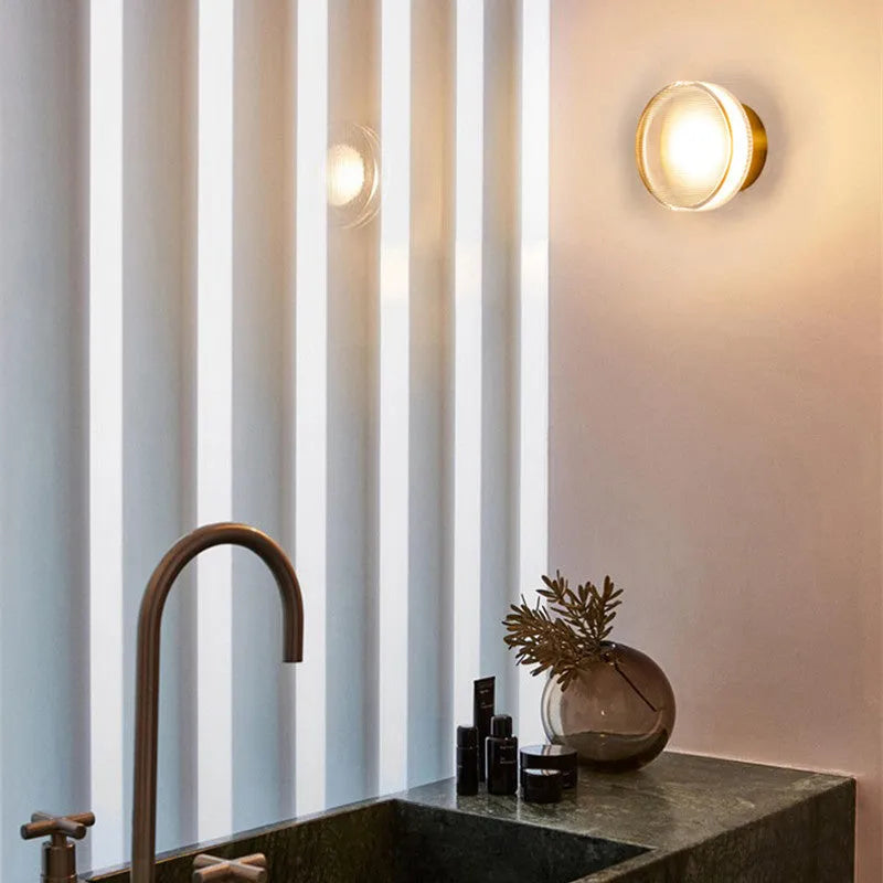 BowLift | Metal Wall Lamp Small Modern Bowl-shaped Design