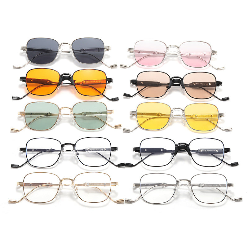 Women Designer Glasses in futuristic square style Bowlift