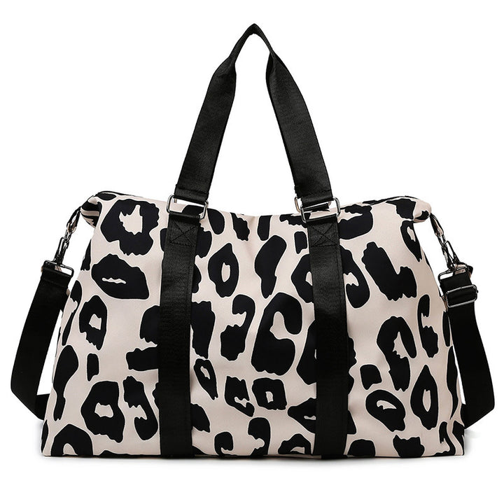 Sporty travel bag with trendy zebra pattern Bowlift