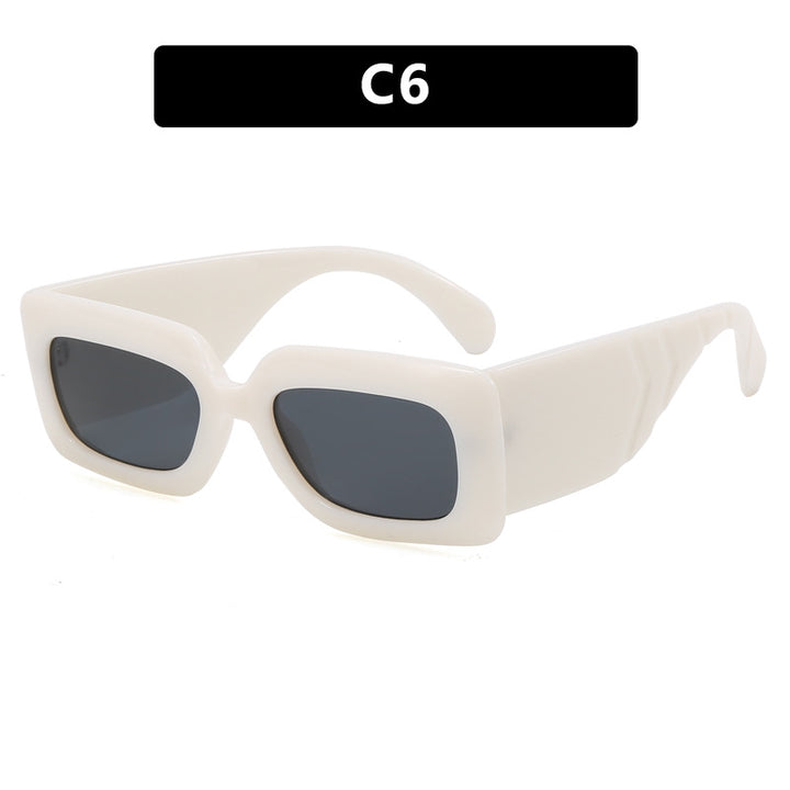 Women extravagant sunglasses with striking snake pattern Bowlift