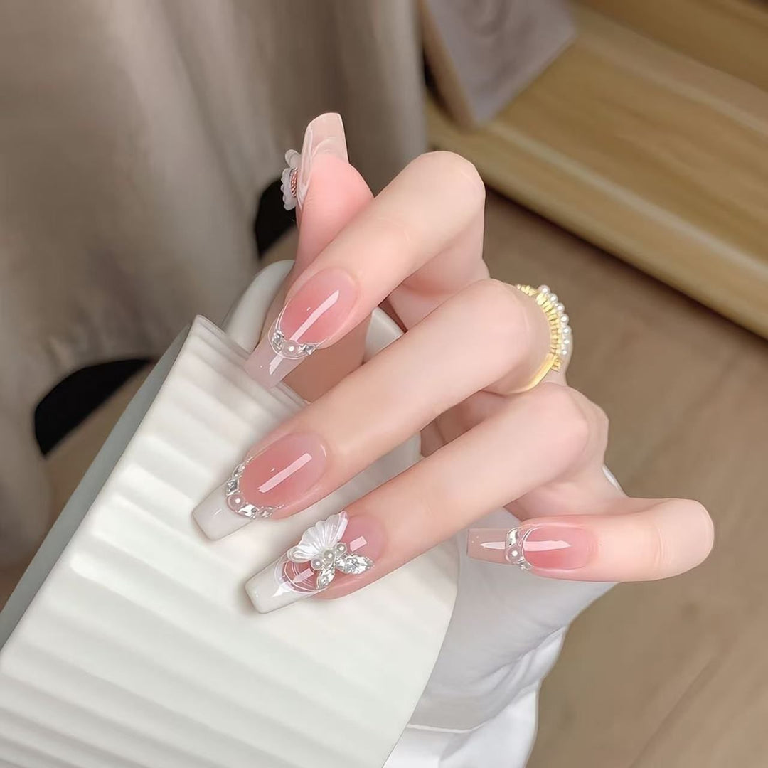 Artistic nail set with 3D flower and bow details Bowlift