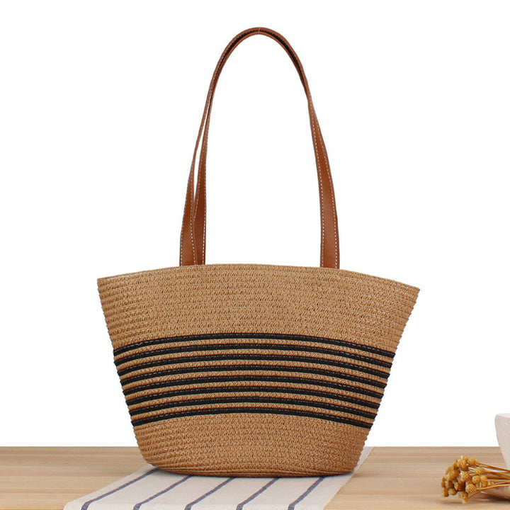 Tote bag with structured design made of natural wicker Bowlift