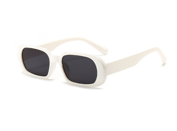 Women Fashion Sunglasses with Robust and Timeless Design Bowlift