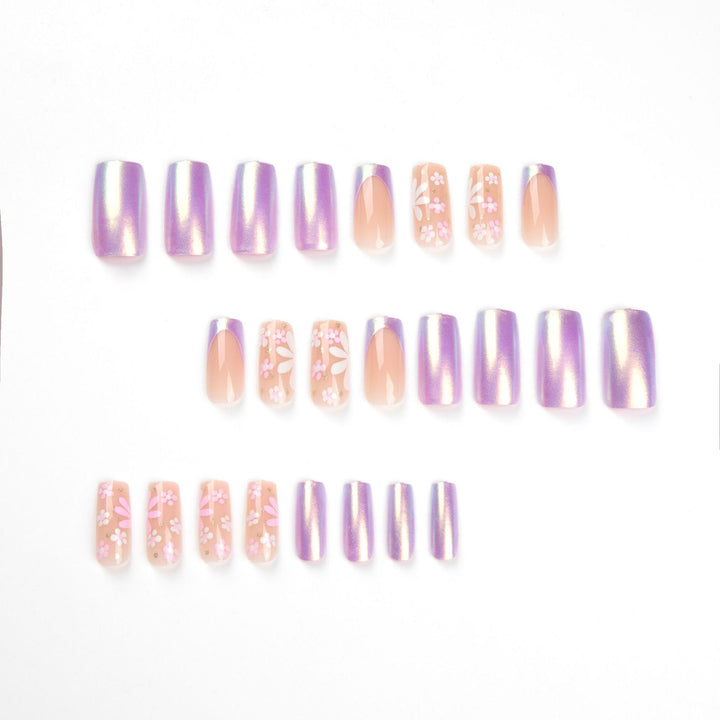 Artificial nail art with floral patterns and shine Bowlift